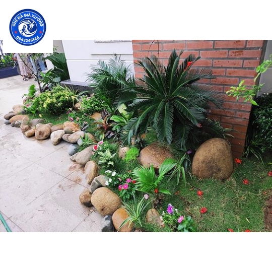 Thiết kế hồ cá Koi đẹp trong vườn