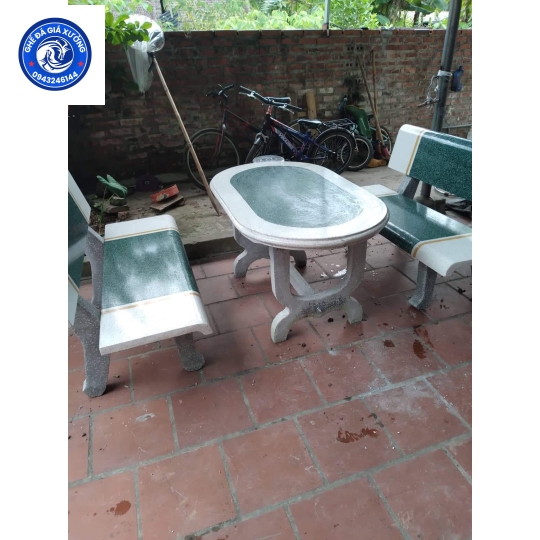 Bộ bàn ghế đá trắng - xanh 2 ghế tựa