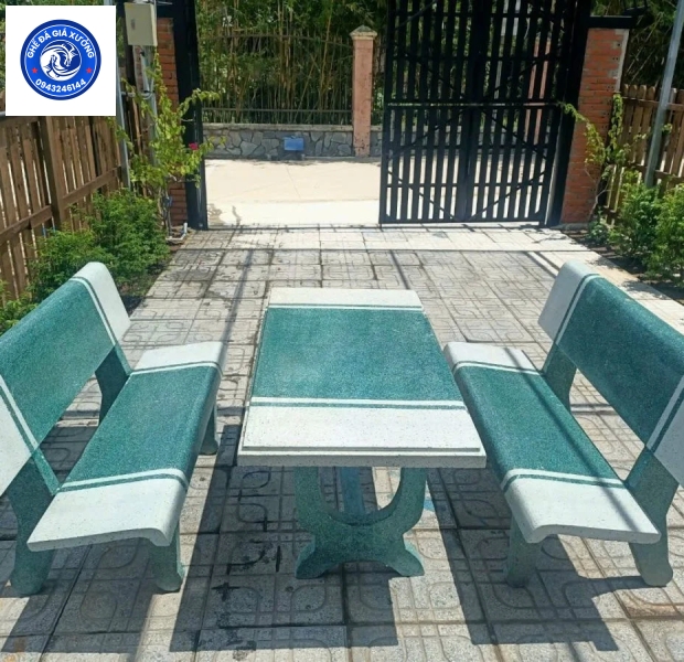 Bộ bàn ghế đá trắng - xanh 2 ghế tựa
