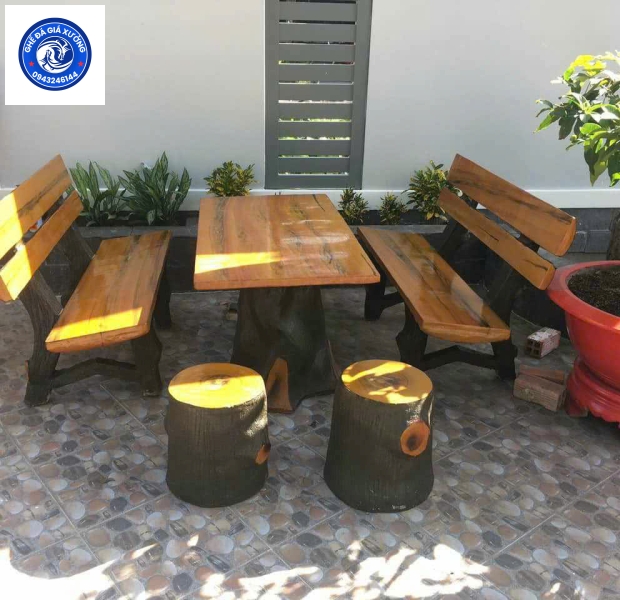 Bộ bàn ghế đá giả gỗ ngoài trời